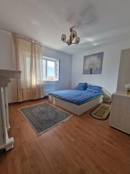 Apartament cu 2 camere decomandat în 13 Septembrie