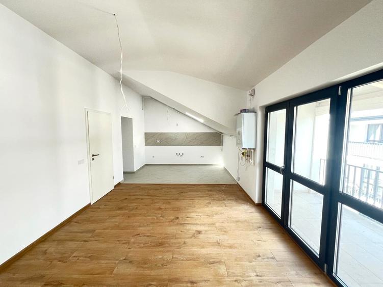 Apartament cu 3 camere decomandat în Sânpetru