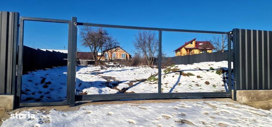 Teren de 960 mp, în Moșoaia
