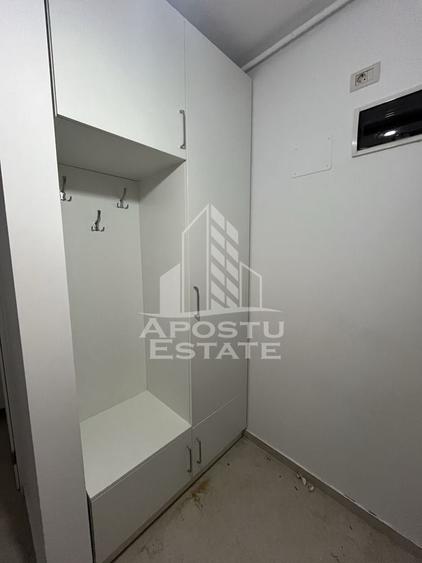 Garsonieră decomandată, mobilată în Giroc