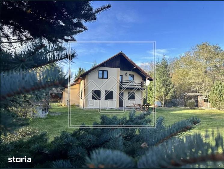 Casă cu 5 camere cu Teren 3400 Mp în Porumbacu de Jos