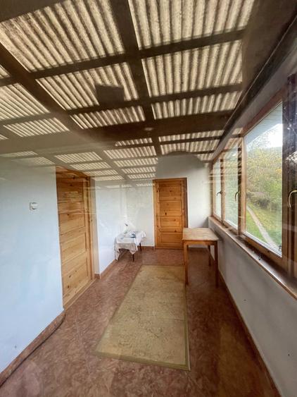 Casă cu 3 camere în Bulz