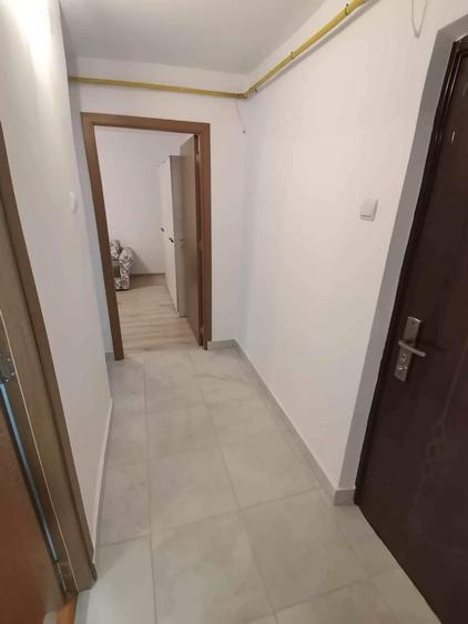 Apartament cu 2 camere decomandat în 9 Mai