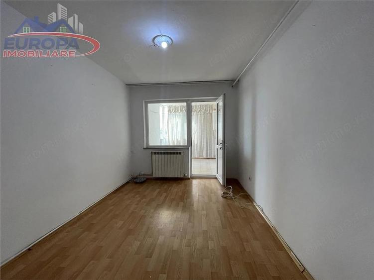 Apartament cu 4 camere în Central