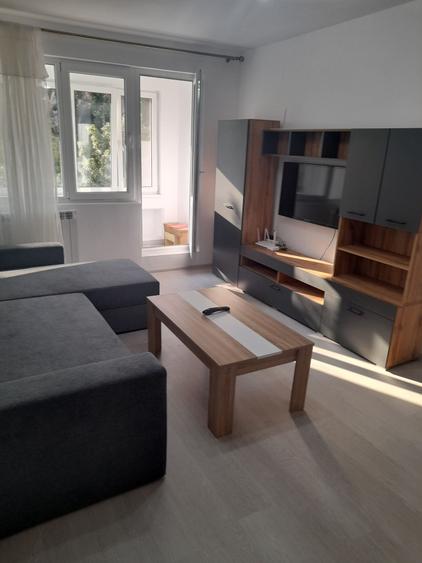 Proprietar inchiriez 2 cam 55 m - 6