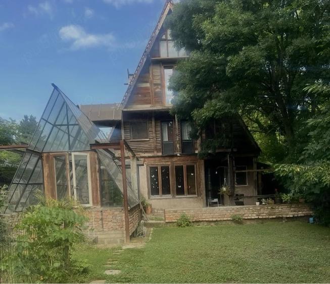 Casă cu 2 camere cu Teren 464 Mp în Snagov