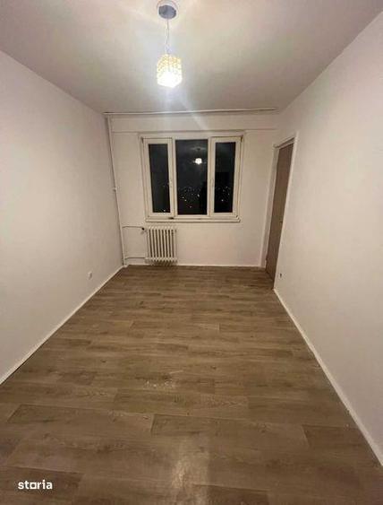 Apartament cu 3 camere în Alexandriei