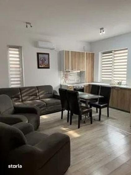 Casă cu 4 camere cu Teren 130 Mp în Central