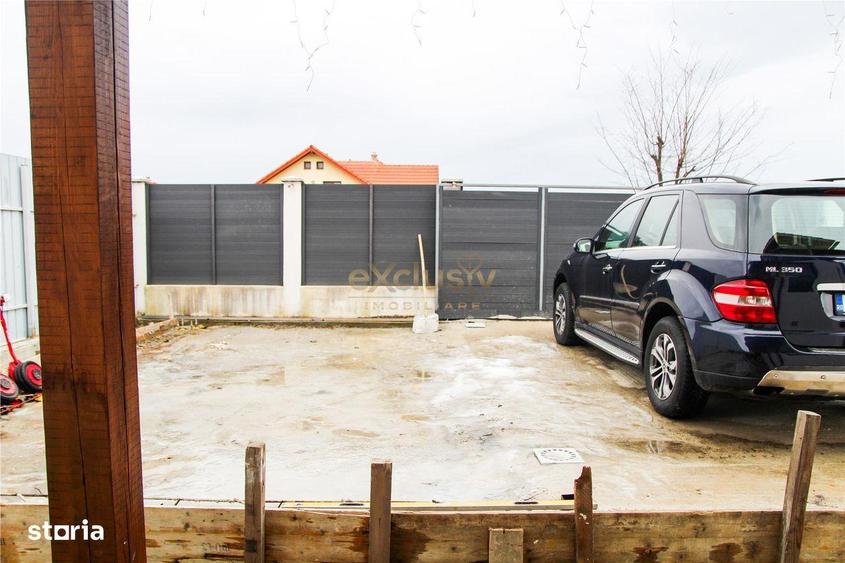 Casă cu 4 camere decomandat cu Teren 488 Mp în Cristian