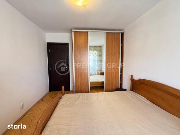 Apartament cu 4 camere decomandat în Păcurari