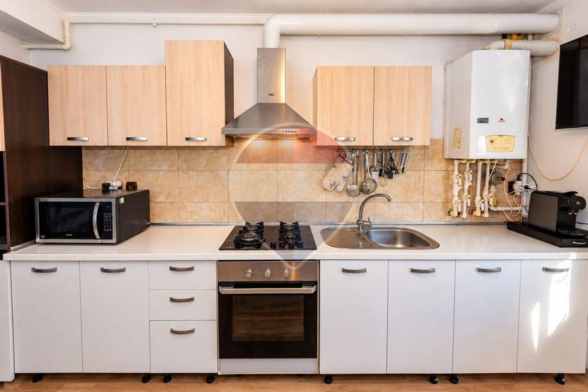 Apartament cu 2 camere decomandat, mobilat în Est
