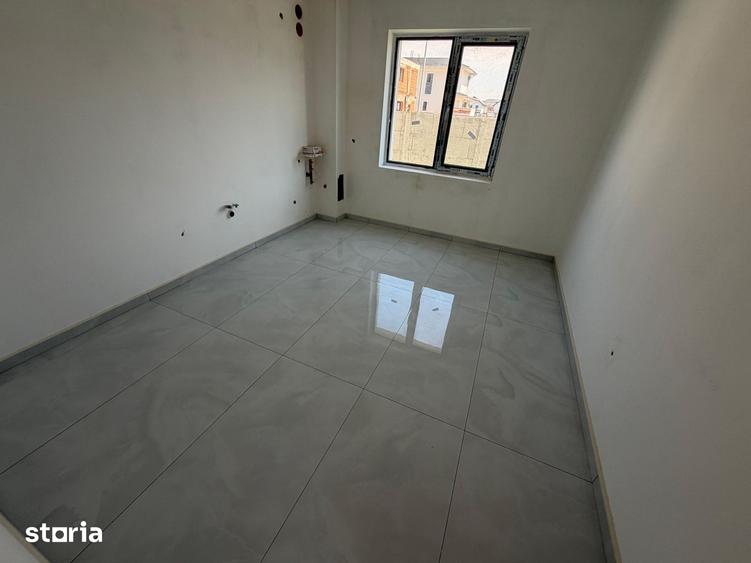 Casă cu 4 camere cu Teren 250 Mp în Cornetu