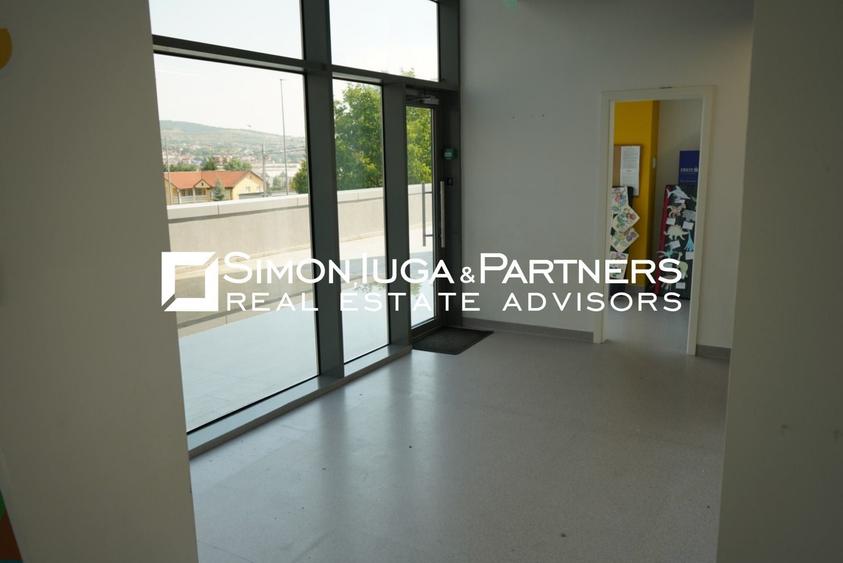 Spațiu comercial, de 276 mp, în Vest
