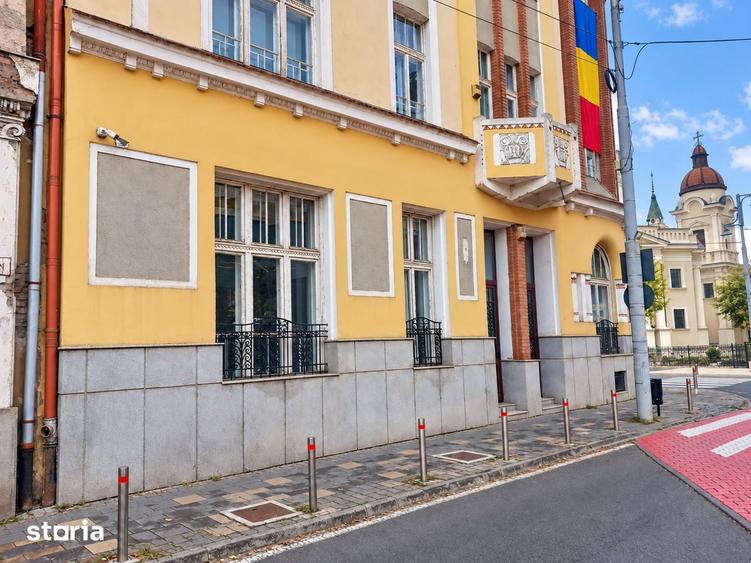 Spațiu comercial, de 214 mp, în Ultracentral