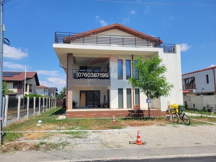 Spațiu comercial, de 116 mp, în Odăi