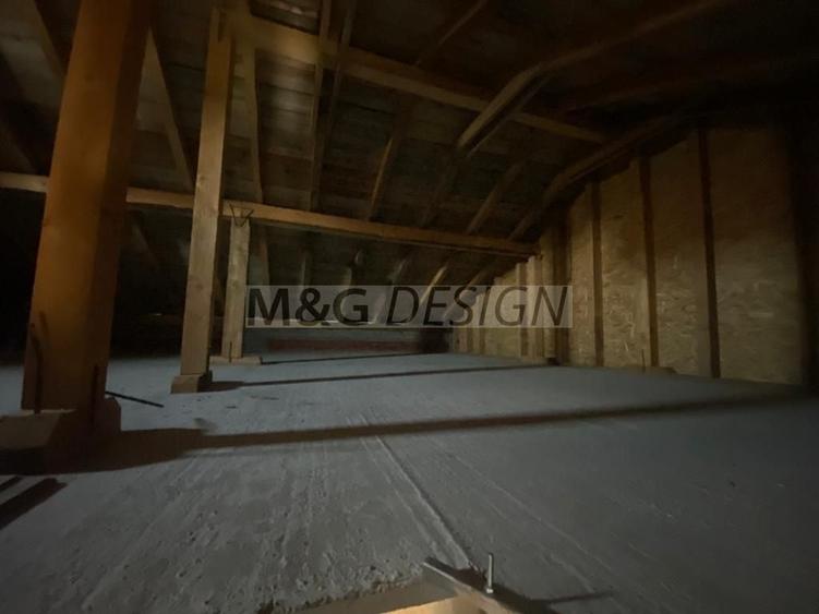 Duplex cu 3 camere cu Canalizare în Moșnița Veche