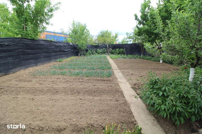 Casă cu 4 camere cu Teren 1413 Mp în Central