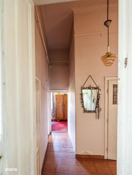 Apartament cu 4 camere în Ultracentral