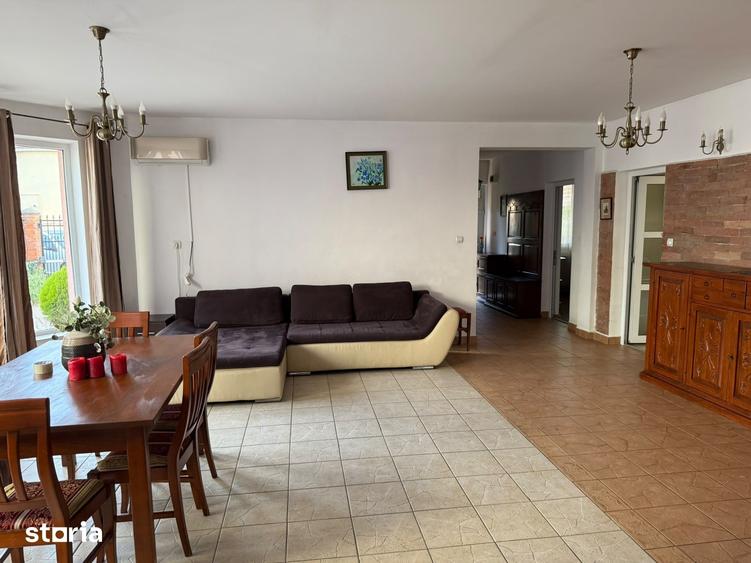 Casă cu 4 camere cu Teren 690 Mp în Sântandrei