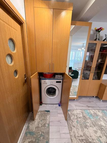 Apartament cu 2 camere semidecomandat în Florești