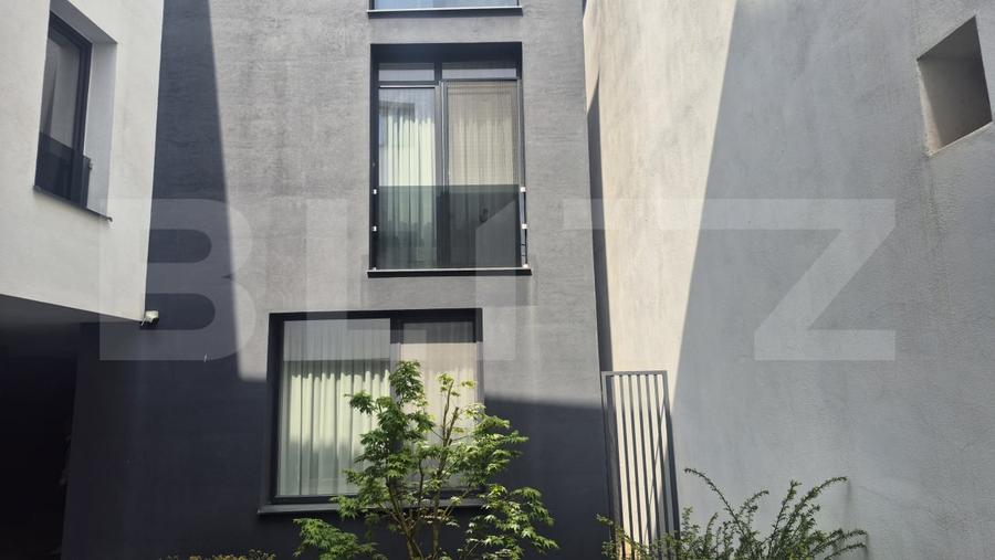 Apartament cu 2 camere decomandat, mobilat în Semicentral