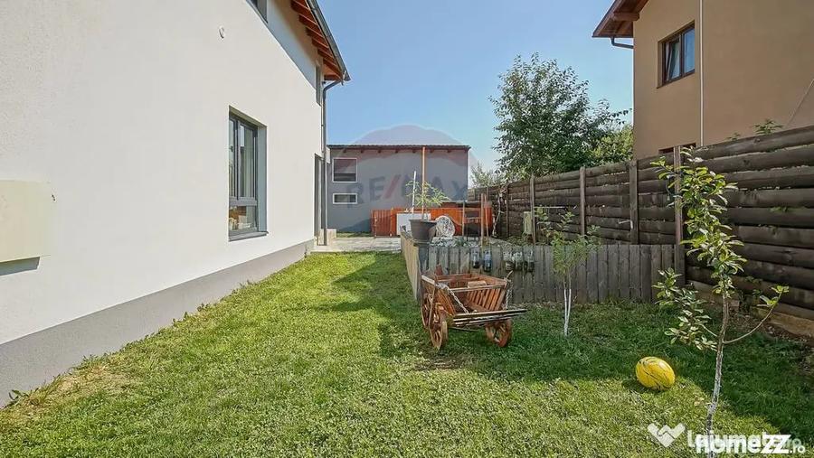 Casă cu 4 camere cu Teren 605 Mp în Central