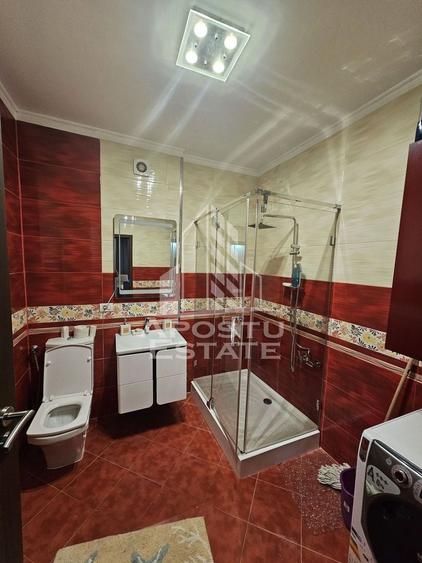 Apartament cu 3 camere decomandat, mobilat în Podgoria