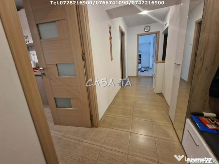 Apartament cu 4 camere decomandat în Central