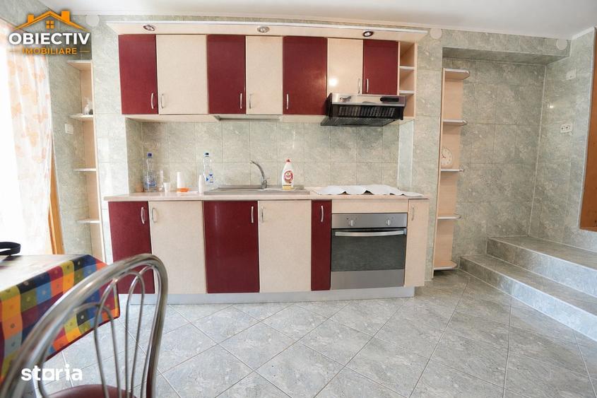 Casă cu 5 camere cu Teren 500 Mp în Central