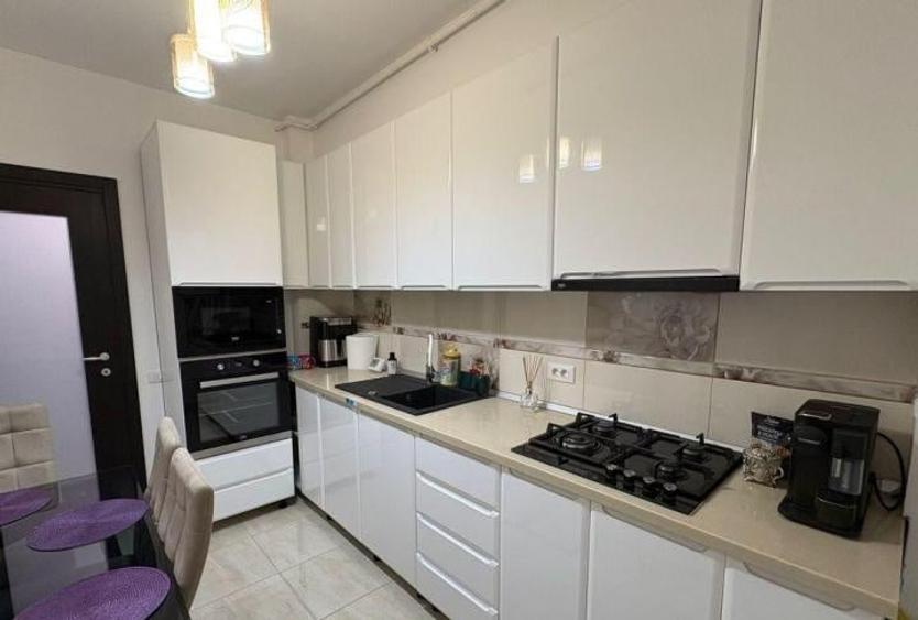 Apartament cu 2 camere decomandat, mobilat în Theodor Pallady
