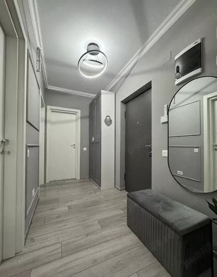 Apartament cu 2 camere decomandat, mobilat în Drumul Taberei