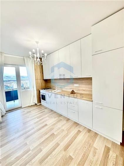 Apartament cu 3 camere semidecomandat în Florești — fotografia 2