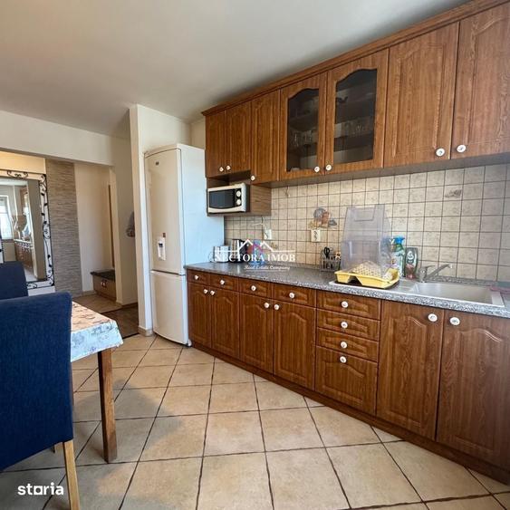 Apartament cu 3 camere în Iosia
