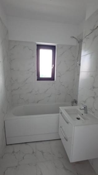 Apartament cu 2 camere semidecomandat în Pantelimon