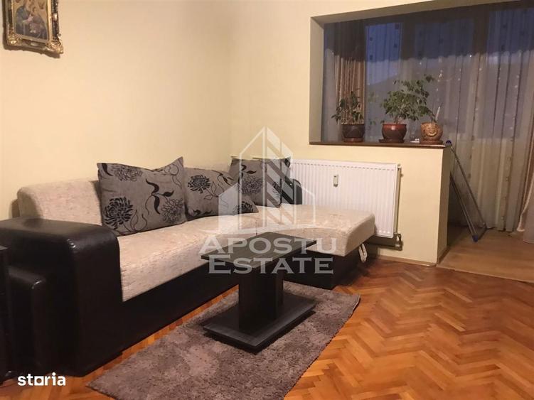 Apartament cu 2 camere în Girocului