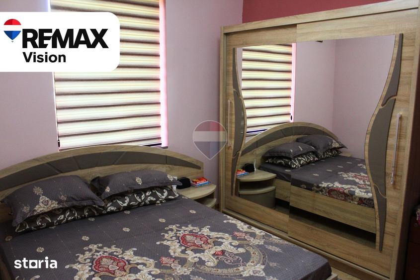 Casă cu 8 camere cu Piscina în Castranova