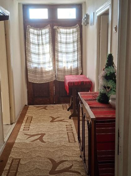 Casă cu 3 camere în Dobriceni