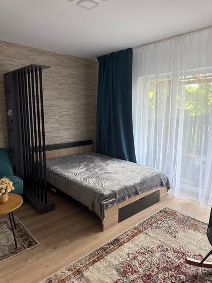 Apartament cu 2 camere decomandat în Exterior Vest