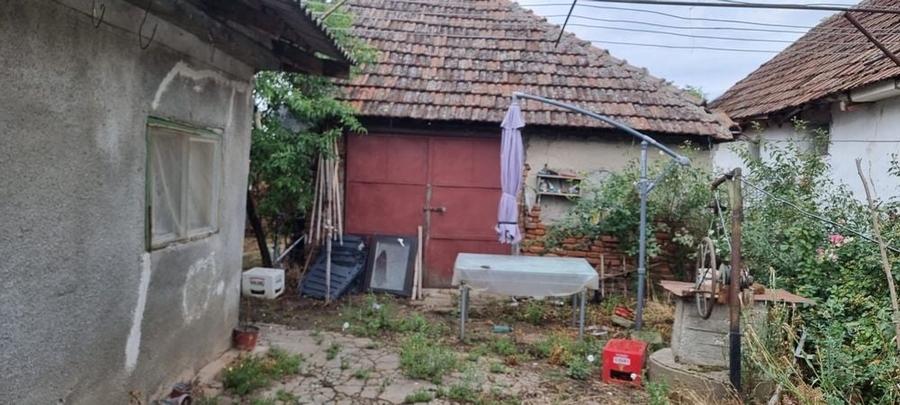 Casă cu 3 camere în Central