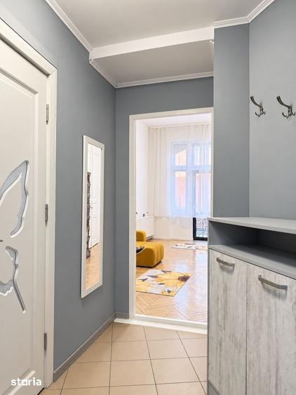 Apartament cu 3 camere în Orașul Nou