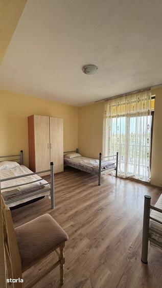 Casă cu 5 camere cu Teren 450 Mp în Central