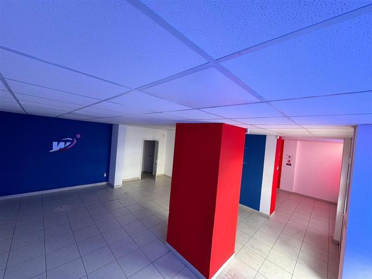 Spațiu comercial, de 70 mp, în Apollo