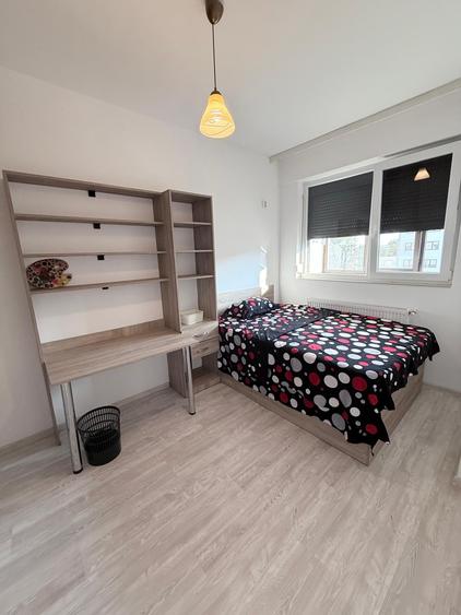 Apartament cu 2 camere semidecomandat în Militari