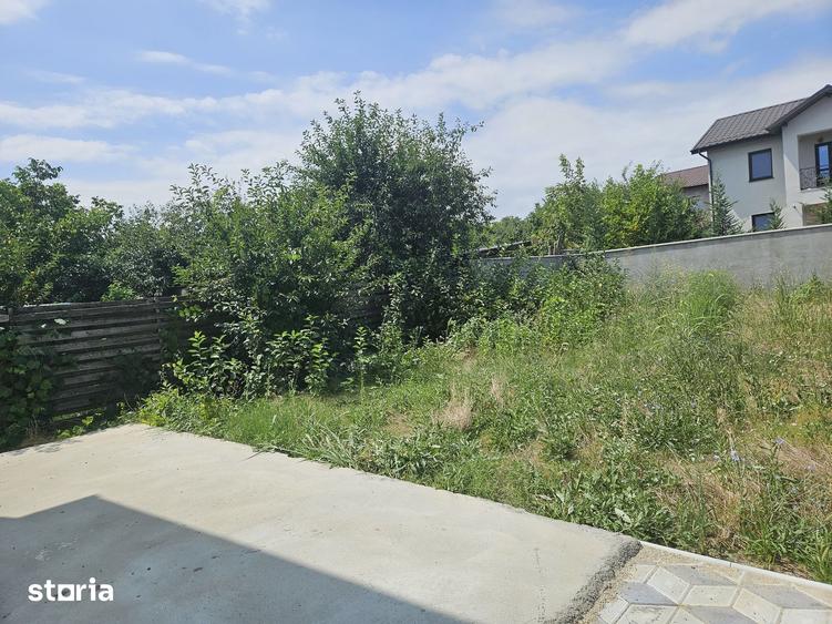 Casă cu 5 camere cu Teren 520 Mp în Dragomirești-Vale