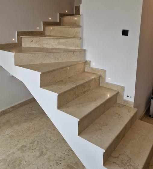 Casă individuală cu 4 camere cu Canalizare în Prelungirea Ghencea