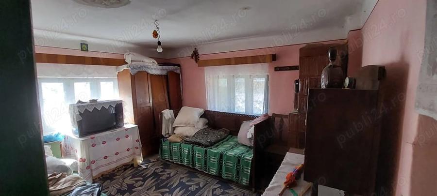 Casă în Frâncești