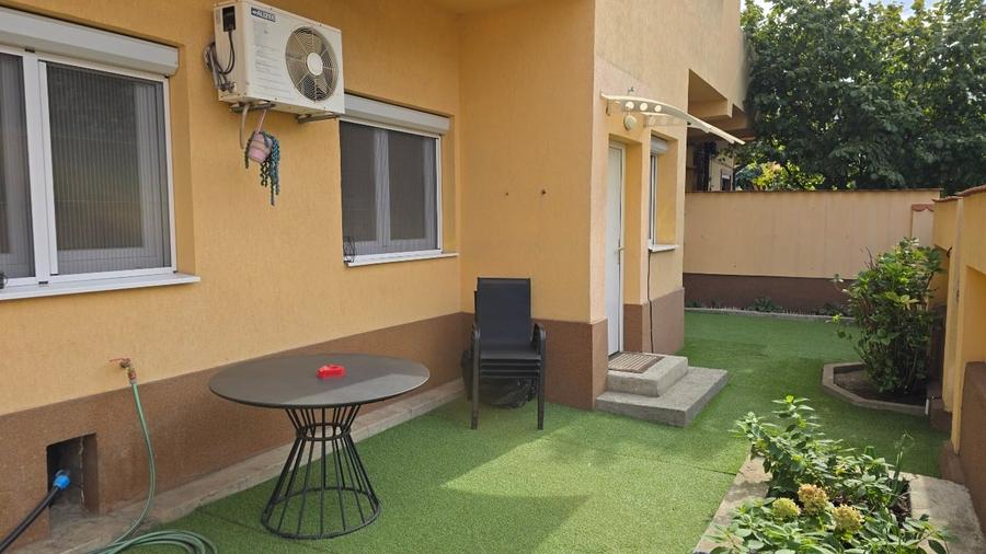 Apartament cu 4 camere decomandat, mobilat în Domenii