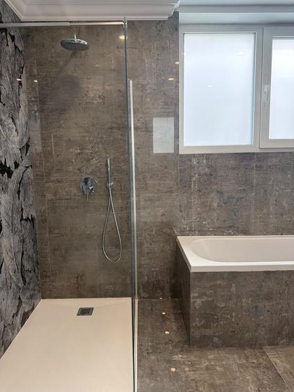 Apartament cu 5 camere decomandat în Pipera