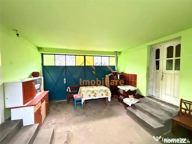 Casă cu 4 camere cu Teren 2846 Mp în Călățea