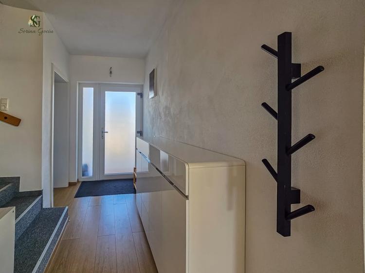 Duplex cu 6 camere cu Garaj în Tărlungeni